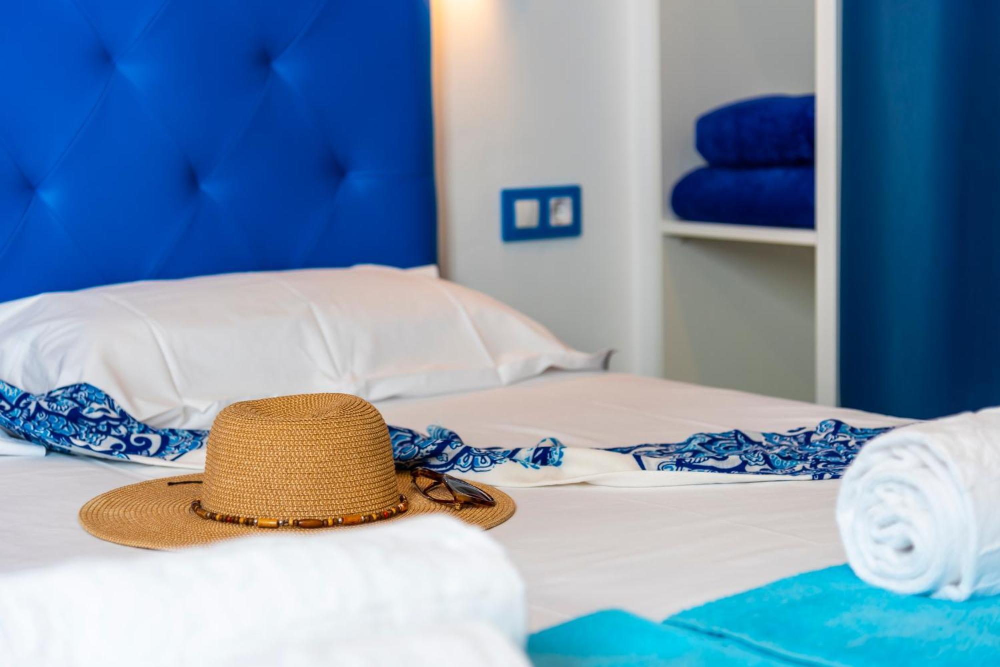 Okeanos Eco Guest House Los Abrigos Eksteriør bilde